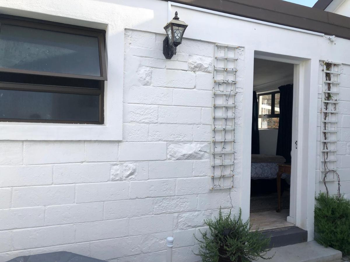Ollava Guesthouse Simon's Town Luaran gambar