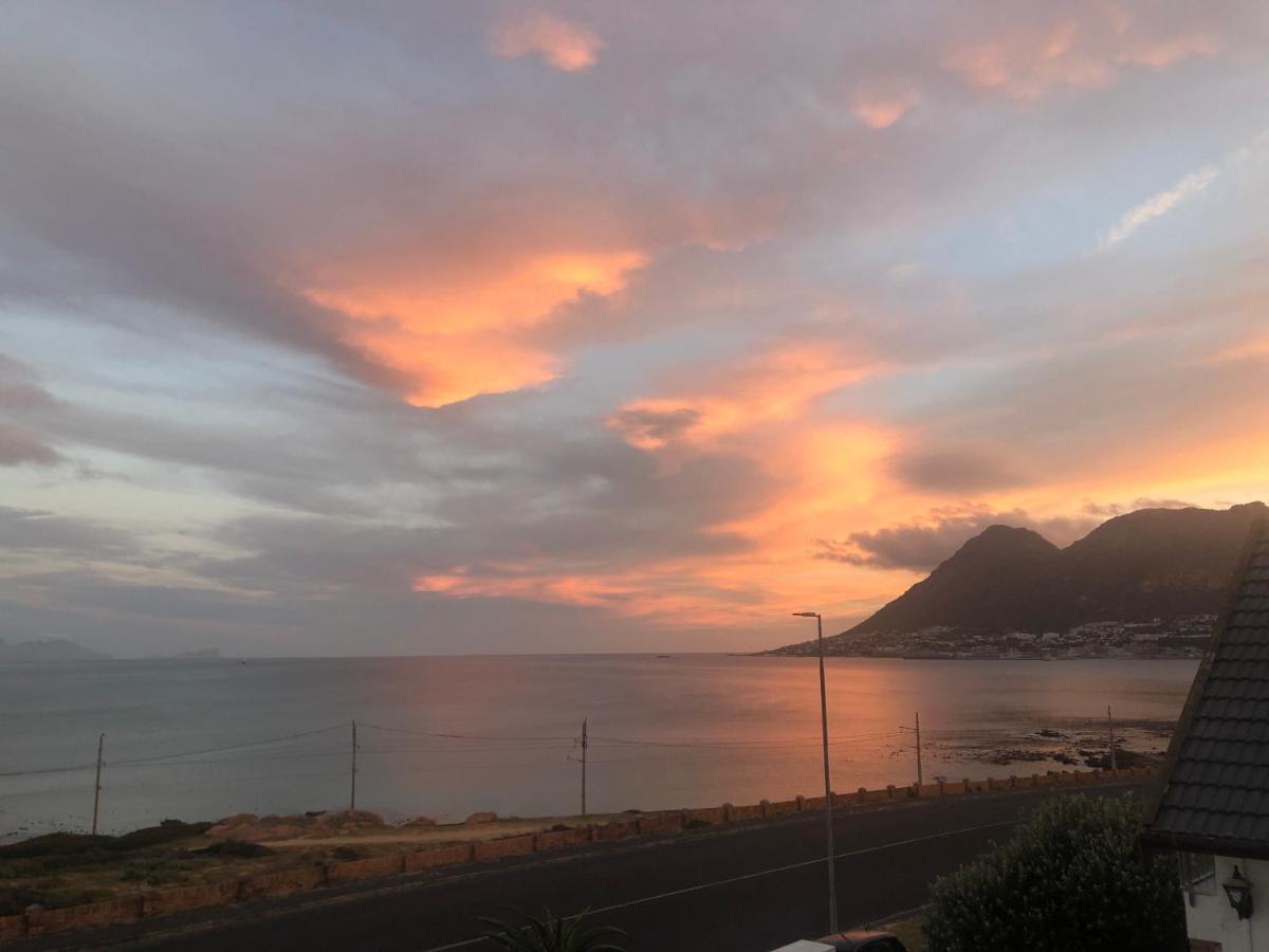 Ollava Guesthouse Simon's Town Luaran gambar